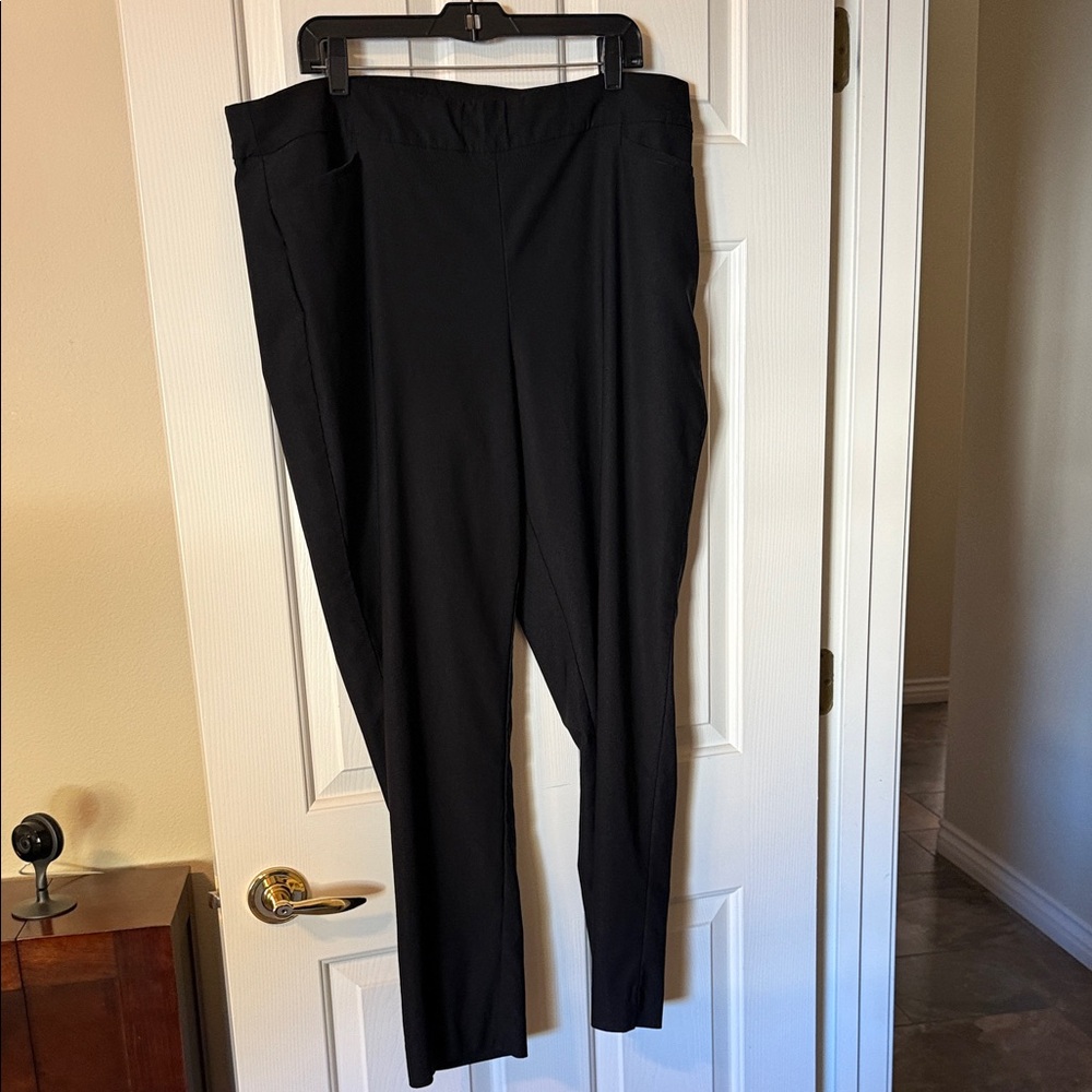 Chico's Classic Black Straight Leg Pants